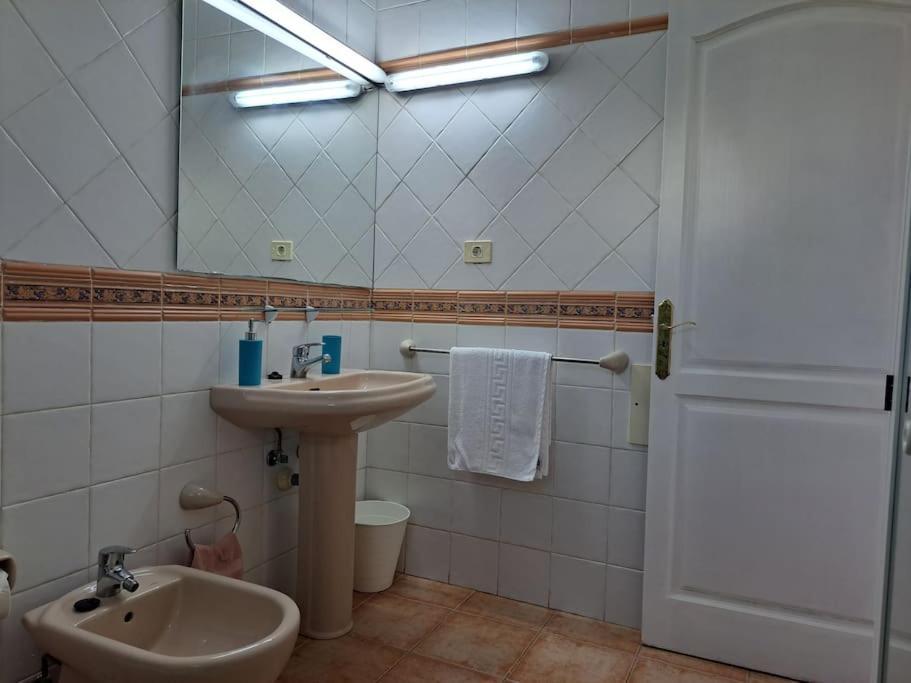 Apartamento Valentina ติอาส ภายนอก รูปภาพ