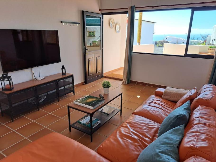 Apartamento Valentina ติอาส ภายนอก รูปภาพ